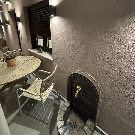 The Cozy アパート